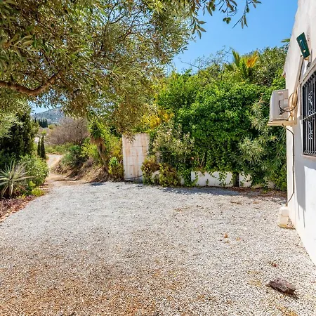 Country In Peaceful Location Villa